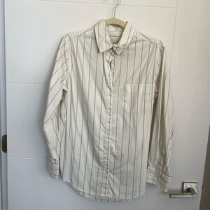 🌟A NEW DAY🌟White Striped Buttondown, Size Small